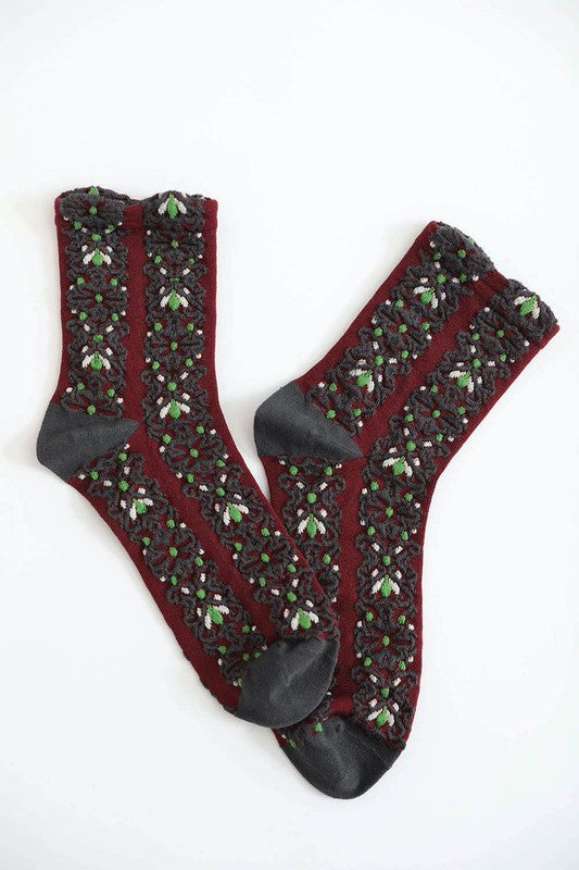 Embroidered Flower Pattern Socks