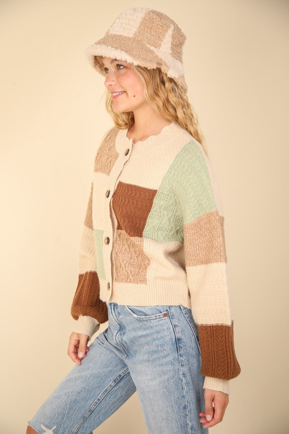 Grandma Textured Sweater Cardigan (Beige/Oatmeal)