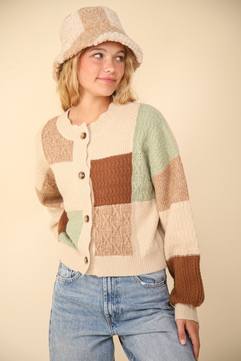 Grandma Textured Sweater Cardigan (Beige/Oatmeal)